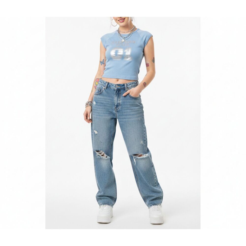 Vintage Y2K Hard Rock Hotel Light Blue Logo Graphic Cotton Baby Tee USA Sz M
